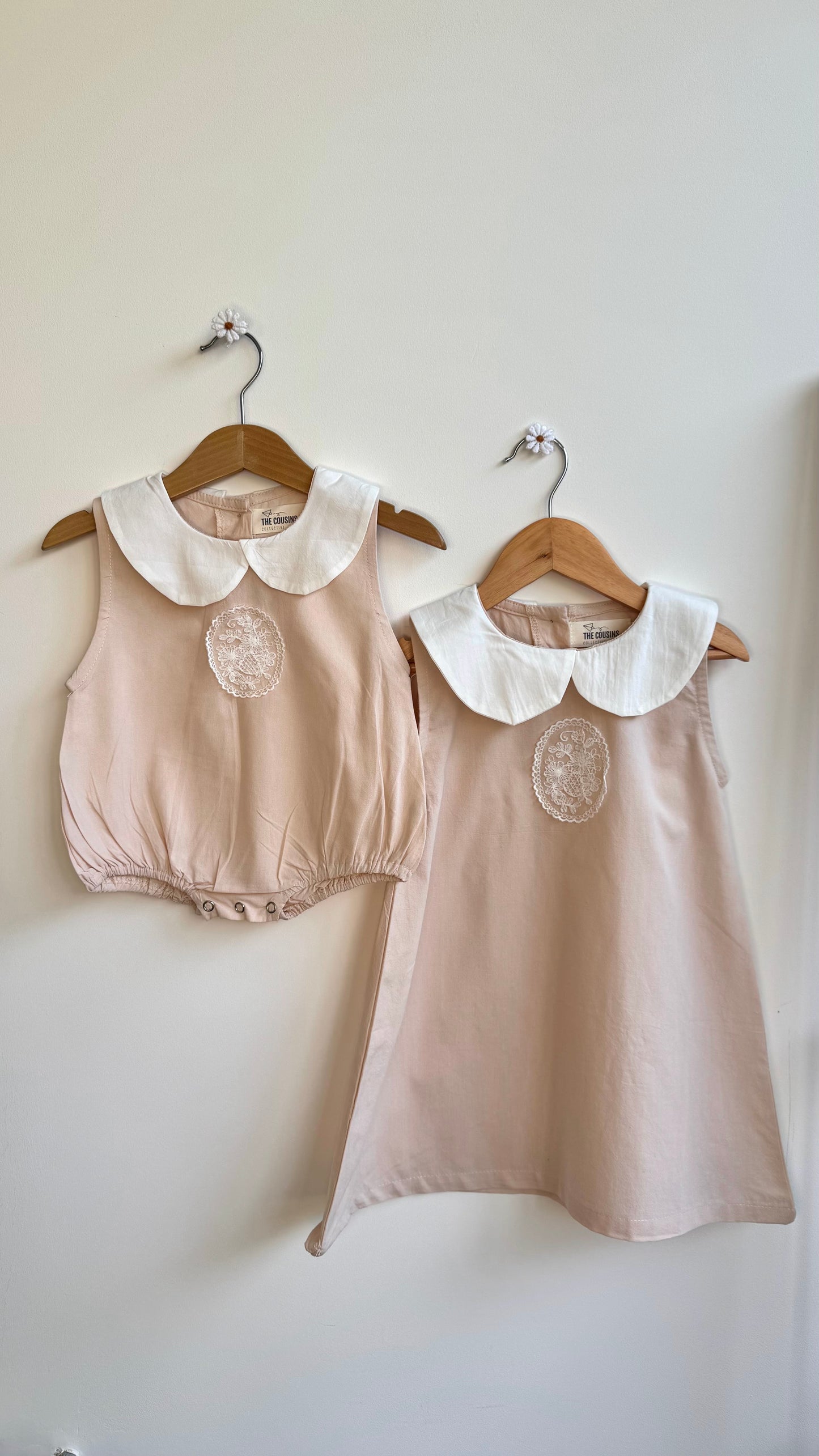 Girls - Matchy-Matchy Vintage Romper and Dress With White Collars