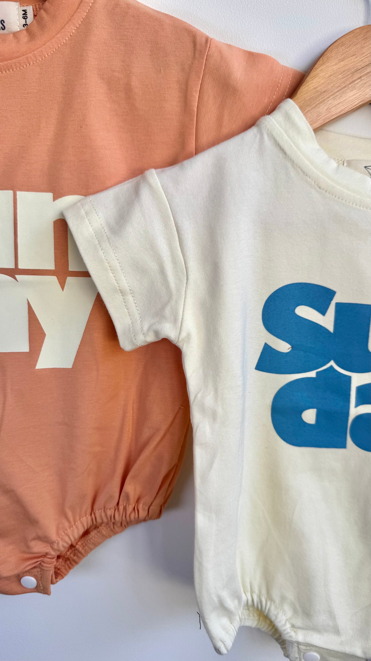 Unisex - Set of 2 Sunday Summer Bodysuit