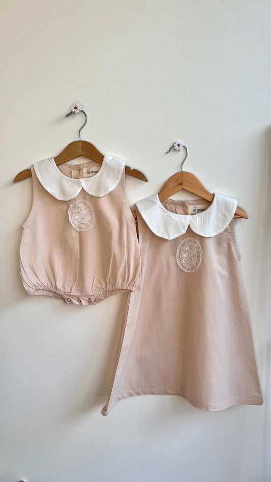 Girls - Matchy-Matchy Vintage Romper and Dress With White Collars